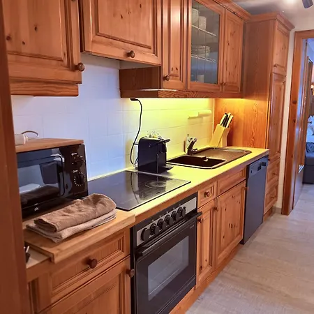 Daire View-apartment Seefeld And Chill Im Zentrum, Netflix & Wlan For Free! Seefeld in Tirol