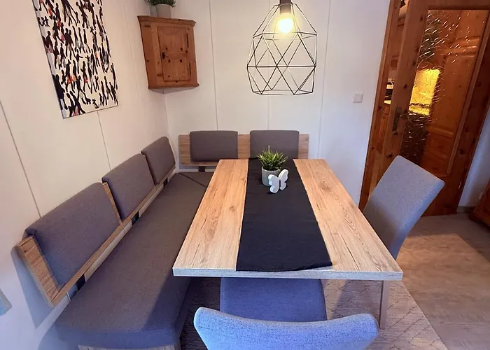 View-apartment Seefeld And Chill Im Zentrum, Netflix & Wlan For Free!